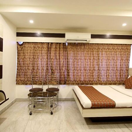 Hotel Oc Residency Bombay Eksteriør billede