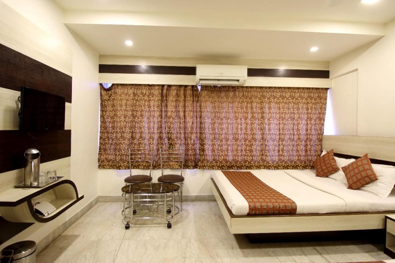 Hotel Oc Residency Bombay Eksteriør billede