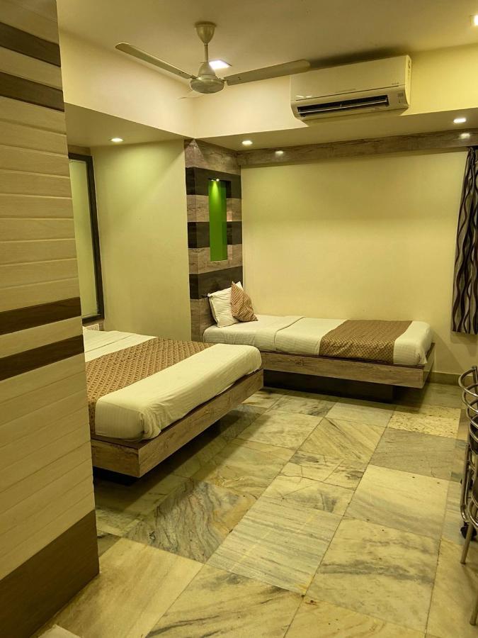 Hotel Oc Residency Bombay Eksteriør billede