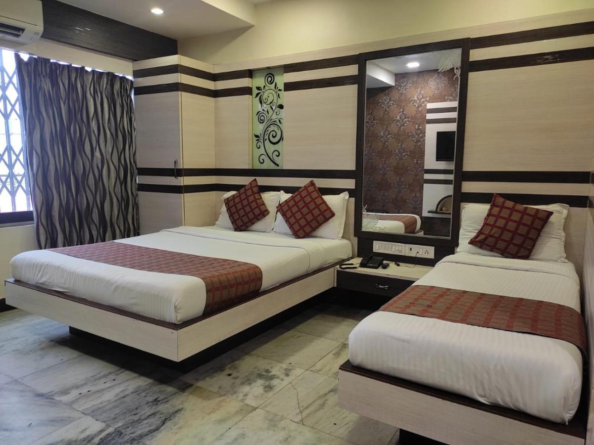 Hotel Oc Residency Bombay Eksteriør billede