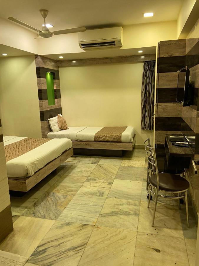 Hotel Oc Residency Bombay Eksteriør billede