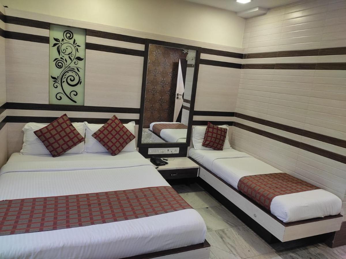 Hotel Oc Residency Bombay Eksteriør billede