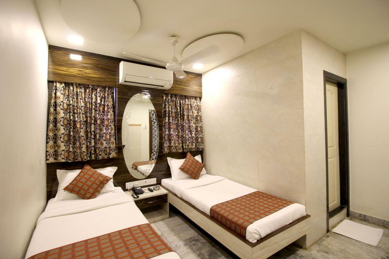Hotel Oc Residency Bombay Eksteriør billede